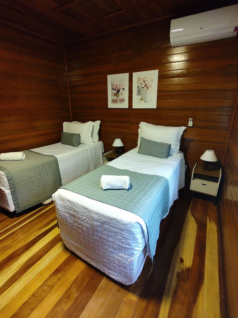 Monte Felice Stay - Chalé do Bosque